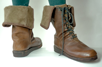 charles boots rounded